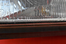 Laden Sie das Bild in den Galerie-Viewer, Frontscheinwerfer Opel Frontera B 8971439502 Ein Stück (Rechts oder Links) SCH7034857985vy