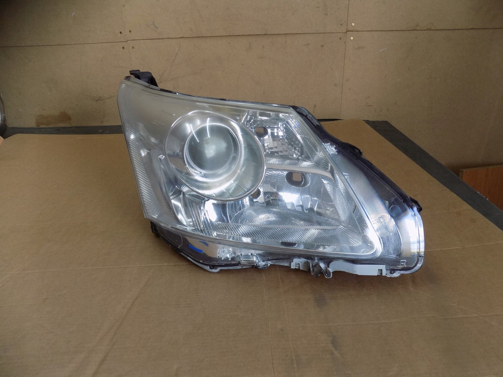 Frontscheinwerfer Toyota Avensis 81118-05310 Rechts Scheinwerfer Headlight SCH8710501375wb