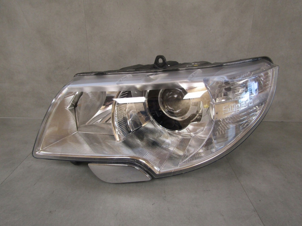 Frontscheinwerfer Skoda Superb III 3T1941017E Xenon Rechts oder Links