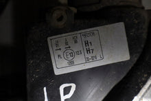 Laden Sie das Bild in den Galerie-Viewer, Frontscheinwerfer Seat Leon Links Scheinwerfer Headlight