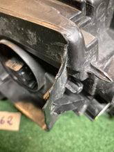 Laden Sie das Bild in den Galerie-Viewer, Frontscheinwerfer VW Id.5 Id.4 11B941035G Links Scheinwerfer Headlight SCH3562343995nw