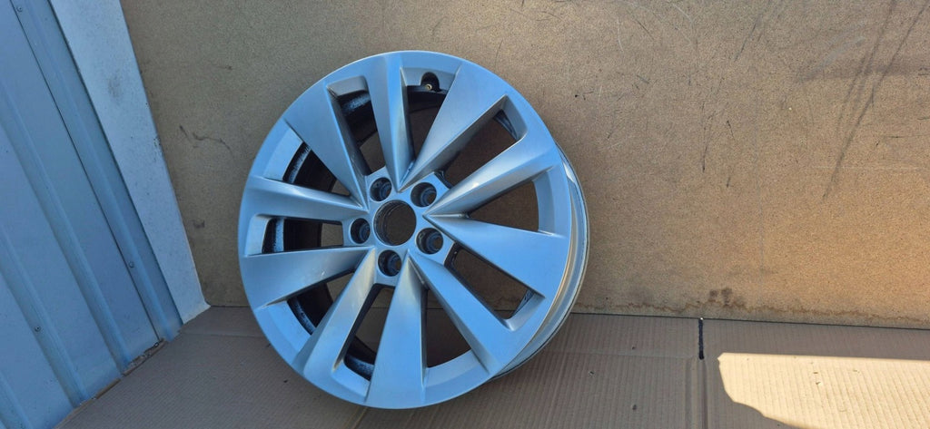 1x Alufelge 16 Zoll 6.0" 5x100 38ET 657601025AJ Skoda Scala Rim Wheel FEL9937962180ad