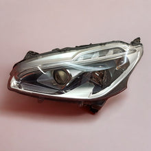 Laden Sie das Bild in den Galerie-Viewer, Frontscheinwerfer Peugeot 208 90047883 LED Links Scheinwerfer Headlight