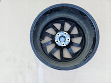 Load image into Gallery viewer, 1x Alufelge 19 Zoll 7.5" 5x114.3 49 5ET Glanz Silber HMD04EV Hyundai Ioniq 5 FEL2565895935wp