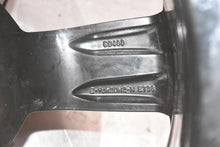 Laden Sie das Bild in den Galerie-Viewer, 1x Alufelge 20 Zoll 9.0" 5x112 38ET Glanz Silber 4KE601025S Audi E-Tron FEL9232765593dg