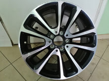 Laden Sie das Bild in den Galerie-Viewer, 1x Alufelge 18 Zoll 8.0&quot; 5x112 43ET A2134011600 Mercedes-Benz Rim Wheel