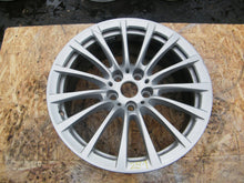 Load image into Gallery viewer, 1x Alufelge 18 Zoll 8.0" 5x112 30ET Glanz Silber 6863418 BMW 5 G30 Rim Wheel FEL3324905153yk