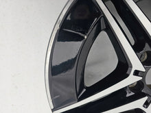Laden Sie das Bild in den Galerie-Viewer, 1x Alufelge 18 Zoll 7.5" 5x112 40ET A2064011700 Mercedes-Benz W206 Rim Wheel FEL6710300393ia