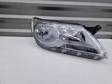 Laden Sie das Bild in den Galerie-Viewer, Frontscheinwerfer VW Tiguan 5N1941032P 1ED247038-02 LED Rechts Headlight