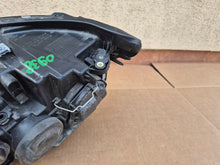 Load image into Gallery viewer, Frontscheinwerfer VW T6 7L1941006B Rechts Scheinwerfer Headlight SCH3785713908hz