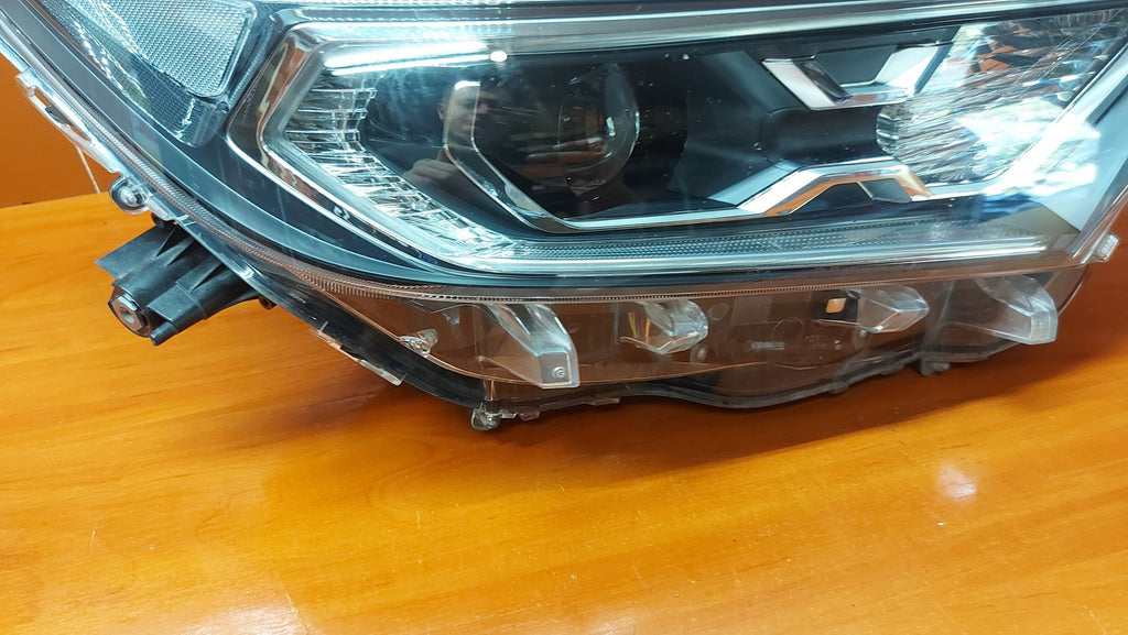 Frontscheinwerfer Toyota V 81145-42E50 LED Rechts Scheinwerfer Headlight