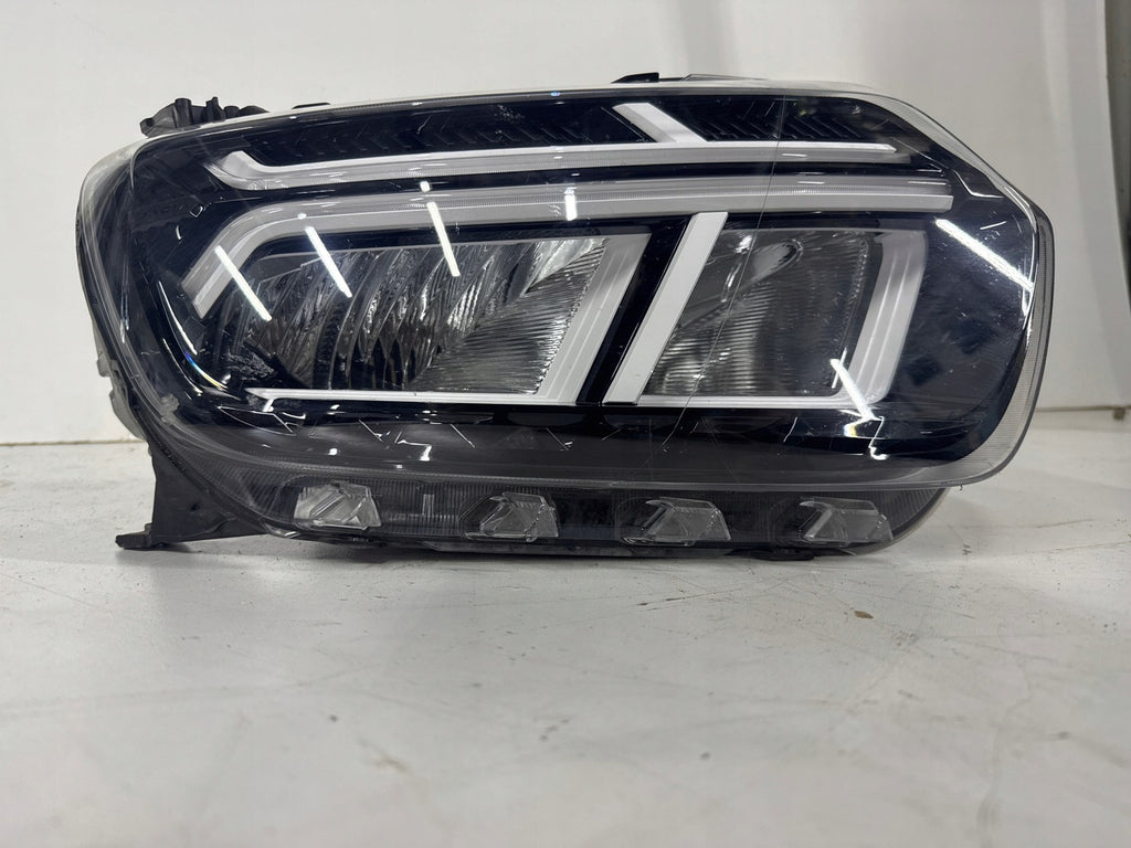 Frontscheinwerfer Dacia Duster 260106194R LED Rechts Scheinwerfer Headlight