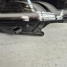 Laden Sie das Bild in den Galerie-Viewer, Frontscheinwerfer Land Rover Sport Discovery V LK72-13W029-EB Full LED Rechts SCH9445945375gy