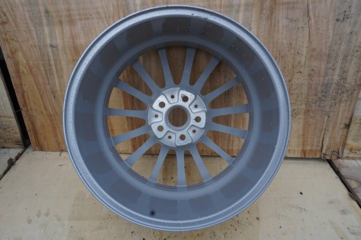 1x Alufelge 18 Zoll 8.0" 5x112 30ET Glanz Silber 6861224 BMW 7 G11 G12 Rim Wheel FEL9699419723ho
