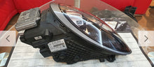 Laden Sie das Bild in den Galerie-Viewer, Frontscheinwerfer Porsche 911 991 99161194 Rechts Scheinwerfer Headlight SCH1175046094sg