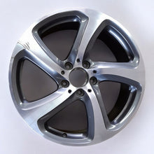 Laden Sie das Bild in den Galerie-Viewer, 1x Alufelge 18 Zoll 8.0&quot; 5x112 43ET A2134013200 Mercedes-Benz Rim Wheel