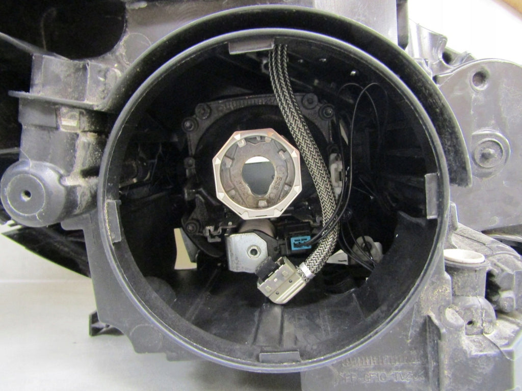 Frontscheinwerfer Mercedes-Benz W246 A2468207161 Links Scheinwerfer Headlight SCH6407336671up