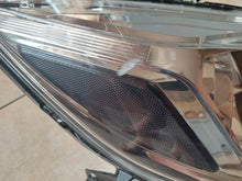 Laden Sie das Bild in den Galerie-Viewer, Frontscheinwerfer Mitsubishi Space Star 8301-D446-1 Rechts Headlight SCH8464134714ol