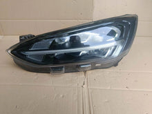 Laden Sie das Bild in den Galerie-Viewer, Frontscheinwerfer Ford Focus JX7B-13E015-CE Full LED Links Headlight SCH6928164418gr