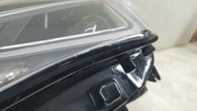 Load image into Gallery viewer, Frontscheinwerfer Seat Tarraco 5FJ941007H LED Links Scheinwerfer Headlight SCH1422203173eq