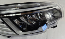 Laden Sie das Bild in den Galerie-Viewer, Frontscheinwerfer Renault Trafic III 260102899R Rechts Scheinwerfer Headlight SCH3653115658rj