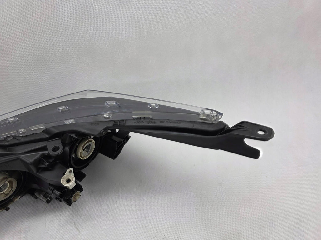 Frontscheinwerfer Toyota Corolla Rechts Scheinwerfer Headlight SCH3111412704wt