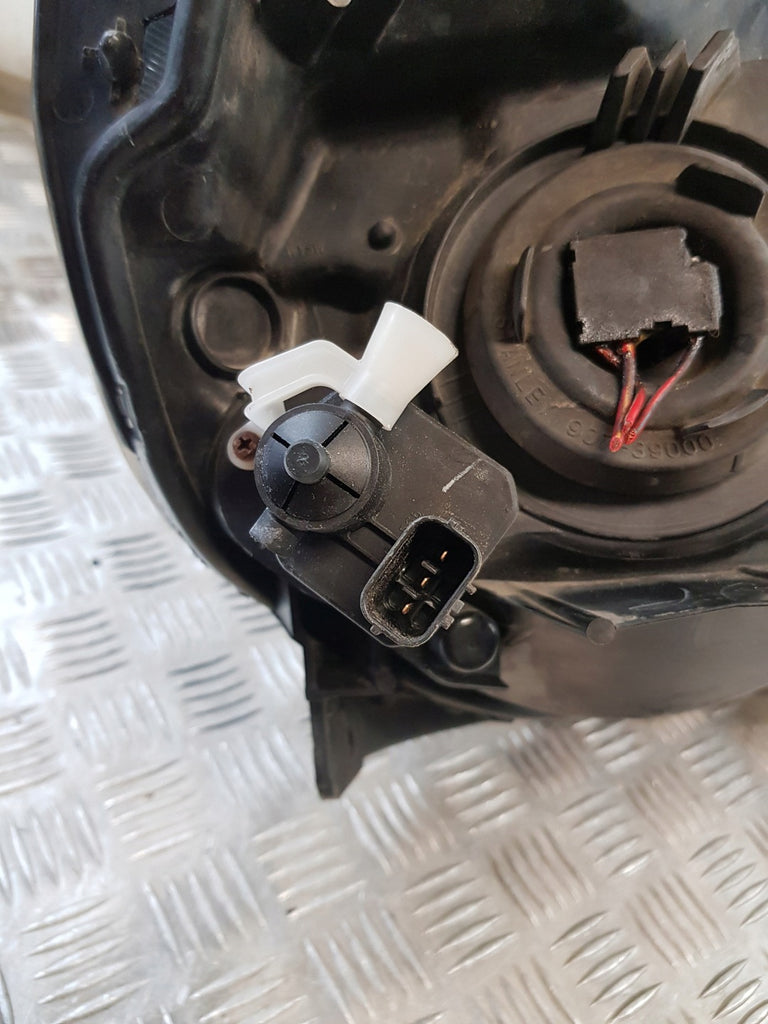 Frontscheinwerfer Honda Jazz II Ein Stück (Rechts oder Links) Headlight