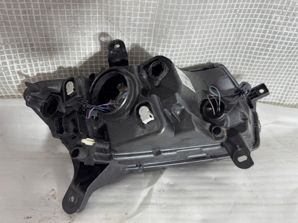 Frontscheinwerfer Dacia Sandero 260608494R Links Scheinwerfer Headlight