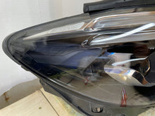 Laden Sie das Bild in den Galerie-Viewer, Frontscheinwerfer Mercedes-Benz A2479068305 A2479068405 Ein Satz Headlight SCH8840931223vh