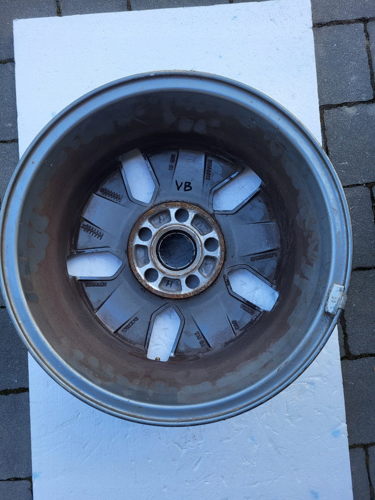 1x Alufelge 15 Zoll 6.0" 5x108 46ET Matt Silber 31255812 Volvo Rim Wheel FEL8461485858dm