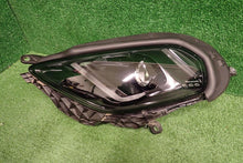 Laden Sie das Bild in den Galerie-Viewer, Frontscheinwerfer Maserati I 06701588620 Links Scheinwerfer Headlight SCH1087285989gp