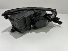 Load image into Gallery viewer, Frontscheinwerfer Skoda Fabia III 6V1941015 Links Scheinwerfer Headlight