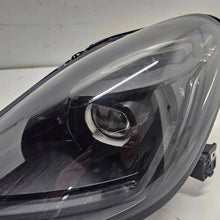 Laden Sie das Bild in den Galerie-Viewer, Frontscheinwerfer Maserati I 06702930730 Links Scheinwerfer Headlight SCH4560713795si