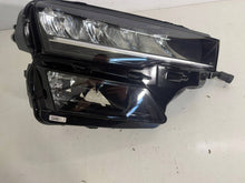 Laden Sie das Bild in den Galerie-Viewer, Frontscheinwerfer Skoda Karoq 57B941010 LED Rechts Scheinwerfer Headlight SCH2468199050hp