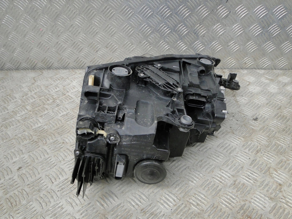 Frontscheinwerfer Skoda Scala Ein Satz Scheinwerfer Headlight SCH9788723378mu