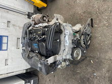 Laden Sie das Bild in den Galerie-Viewer, Motor Citroën Opel Peugeot I 10FKBJ 1.6 THP 73PS 54kW Hybrid Engine Unkomplett MOT1392951221cy
