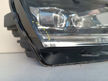 Laden Sie das Bild in den Galerie-Viewer, Frontscheinwerfer Skoda Octavia III 5E1941016E Rechts Scheinwerfer Headlight SCH5256533301zz