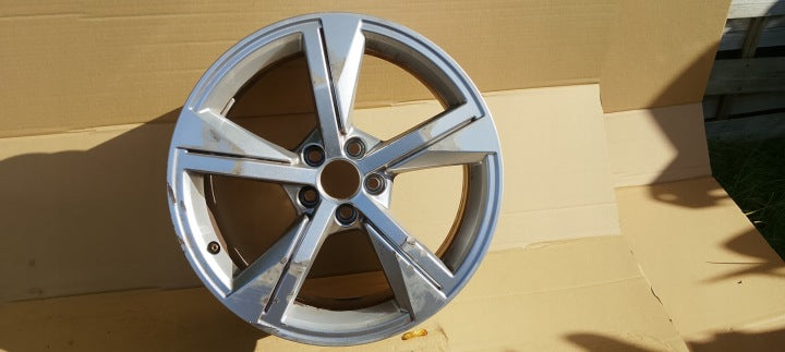 1x Alufelge 17 Zoll 7.5" 5x100 46ET 82A601025G Audi A1 Rim Wheel FEL4208881612rj