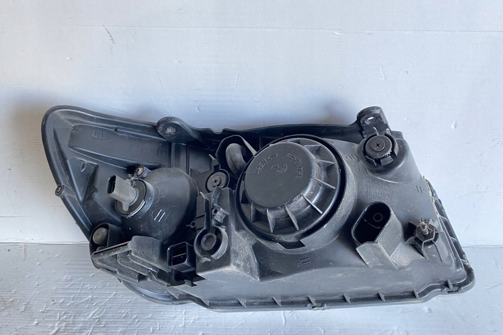 Frontscheinwerfer Kia Cerato 921012F0 Links Scheinwerfer Headlight