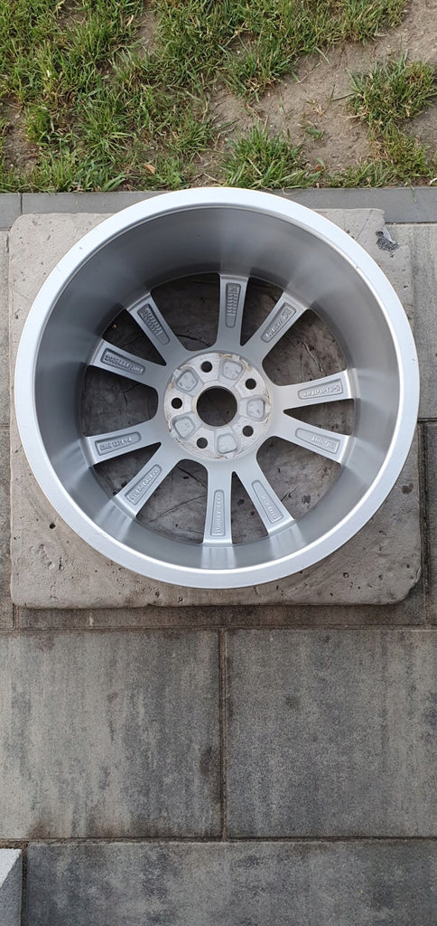 1x Alufelge 17 Zoll 8.0" 5x112 46ET Glanz 8Y0601025CC Audi A3 Rim Wheel FEL9286763277fo