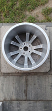 Laden Sie das Bild in den Galerie-Viewer, 1x Alufelge 17 Zoll 8.0" 5x112 46ET Glanz 8Y0601025CC Audi A3 Rim Wheel FEL9286763277fo