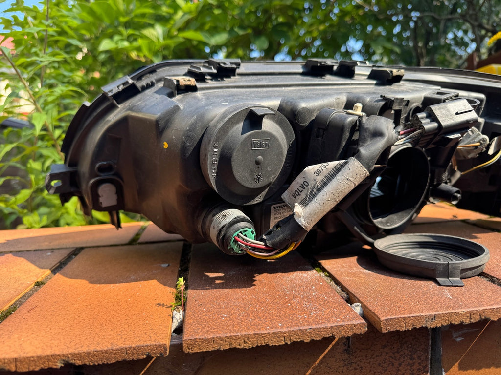 Frontscheinwerfer Volvo V70 S60 LP05093 Xenon Rechts Scheinwerfer Headlight SCH4984067215lu