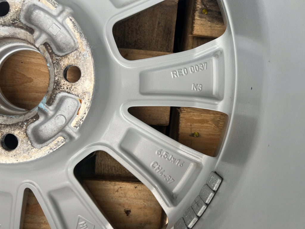 1x Alufelge 16 Zoll 403004722R Renault Clio I 1 V Rim Wheel FEL7681940042wd