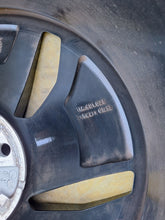 Laden Sie das Bild in den Galerie-Viewer, 1x Alufelge 19 Zoll 8.0" 5x112 45ET Glanz Schwarz 11A601025 VW Id.4 Rim Wheel FEL2530055828wm