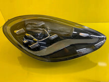Laden Sie das Bild in den Galerie-Viewer, Frontscheinwerfer Porsche Panamera 971 971941034K LED Rechts Headlight SCH7467006085fw