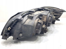 Load image into Gallery viewer, Frontscheinwerfer Volvo V70 I 8693548 Rechts Scheinwerfer Headlight SCH7234605552mk
