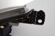 Laden Sie das Bild in den Galerie-Viewer, Frontscheinwerfer Ford Focus MX7B-13E014-CE Rechts Scheinwerfer Headlight SCH7955558081cl