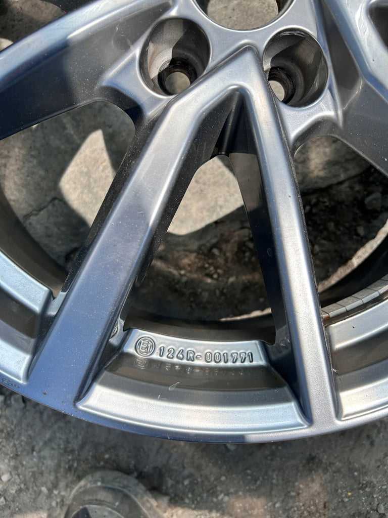 1x Alufelge 17 Zoll 6.5" 5x112 Glanz KBA53238 Skoda Kamiq Rim Wheel