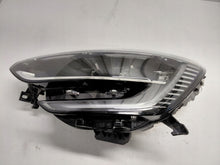 Laden Sie das Bild in den Galerie-Viewer, Frontscheinwerfer Renault Megane IV 260604081R Full LED Links Headlight SCH3224716460ex