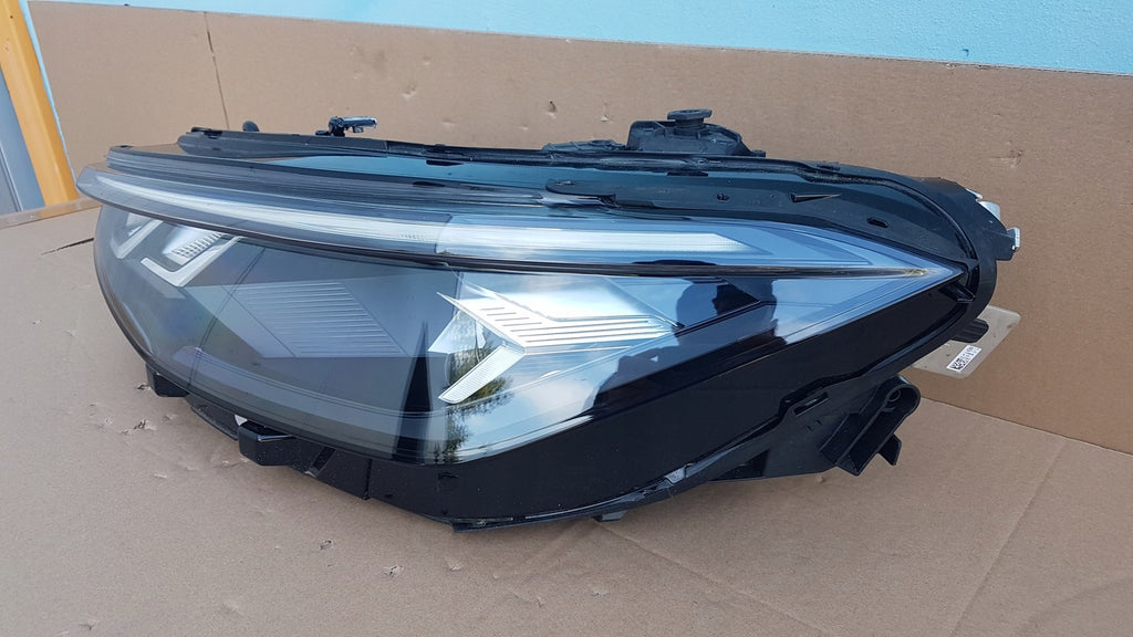 Frontscheinwerfer VW Passat 3J1941005 Full LED Ein Stück (Rechts oder Links) SCH9494536075gf